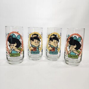 4 - 1986 Pizza Hut Flinstones Kids Collectible Glass Cups - Betty & Freddy